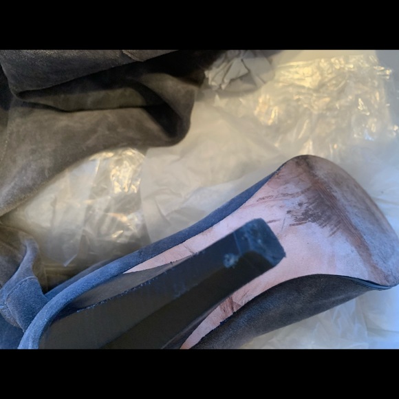 Michael Kors Grey Olivia Boot Size 7.5 - Picture 4 of 4